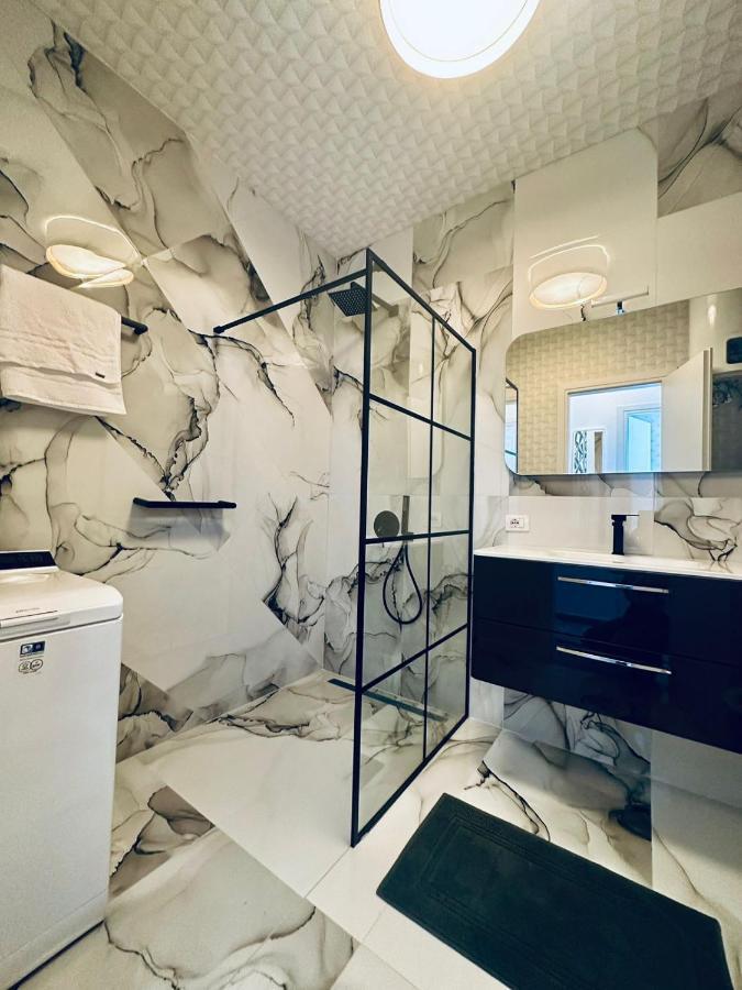 Apartment Celine Sarandë Eksteriør bilde